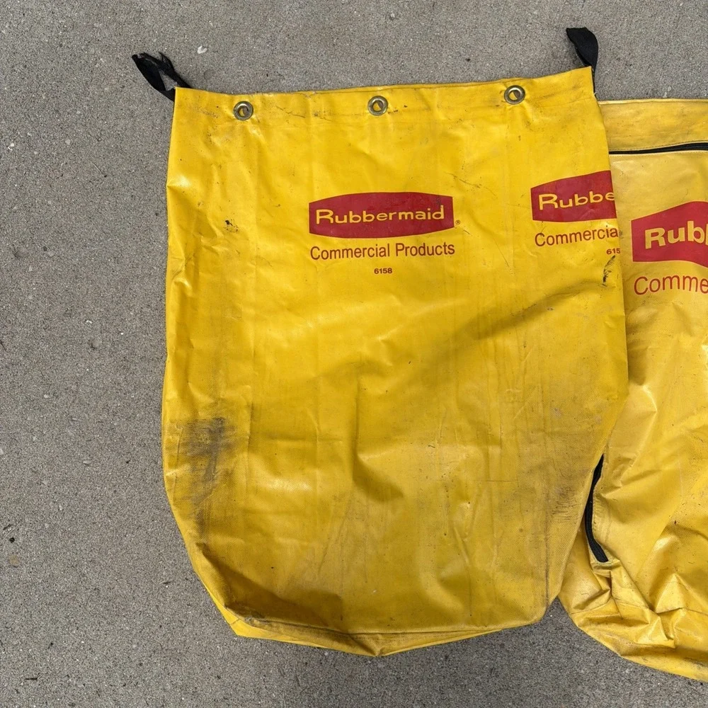 (4) Rubbermaid Commercial 6183 Zippered Yellow Vinyl Cleaning Cart Bag